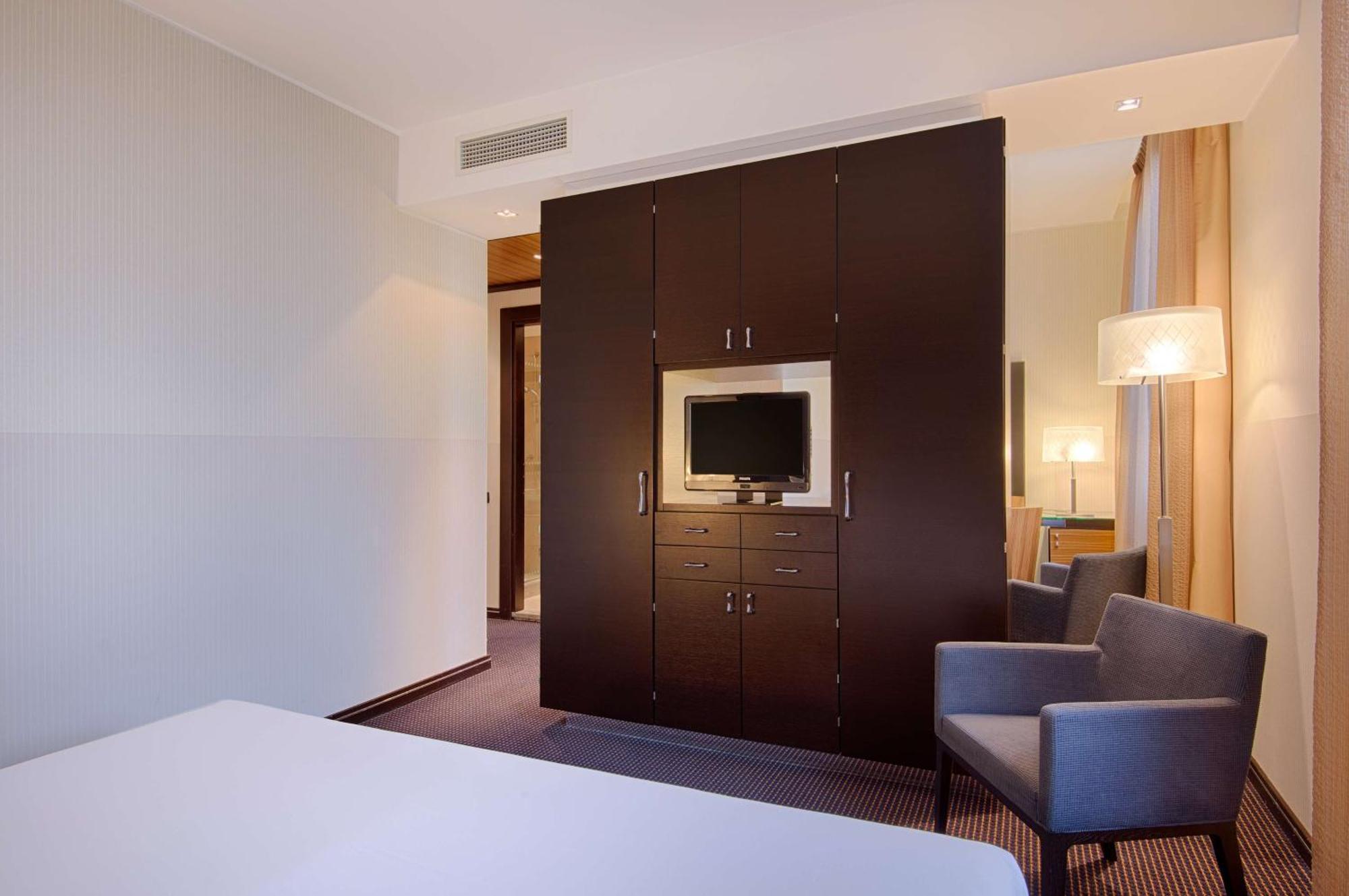 Nh Hotel