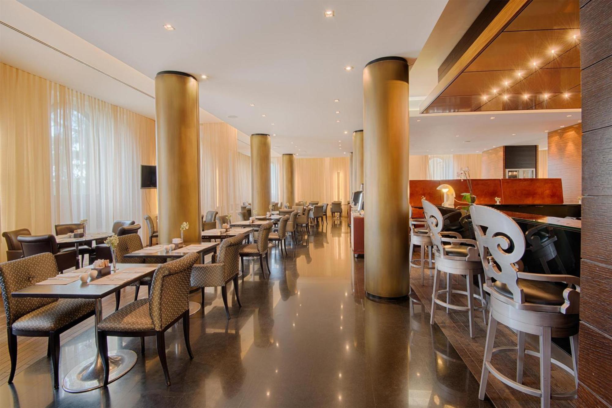 Hotel Nh Sienne