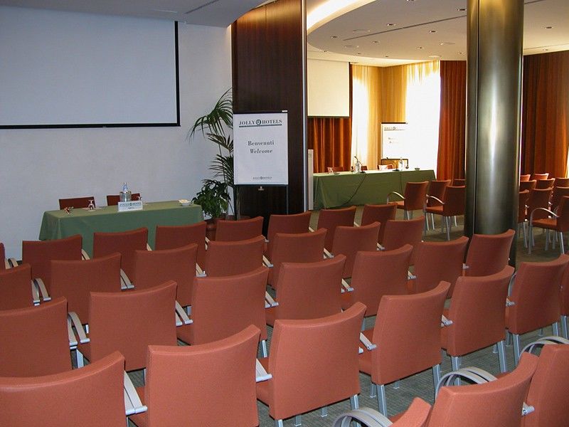 Hotel Nh Sienne